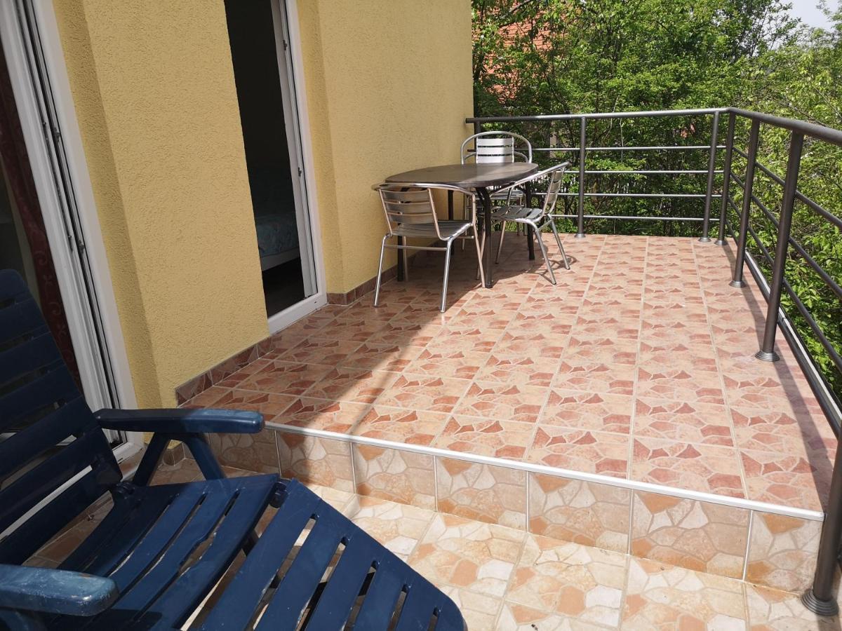 Apartmani Zubor Banja Koviljaca Ngoại thất bức ảnh